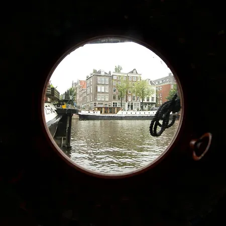 Center - Houseboat By Captain Ricard * Amsterdam