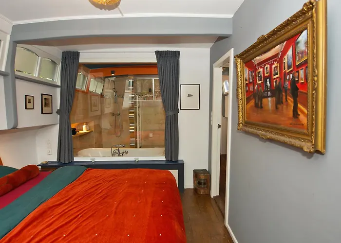 Konukevi Center - Houseboat By Captain Ricard