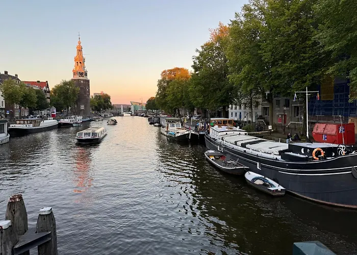 Konukevi Center - Houseboat By Captain Ricard Amsterdam